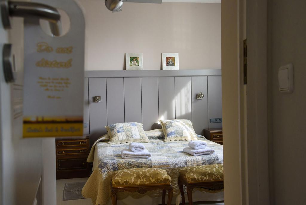 Anita'S Bed And Breakfast Barcelona Buitenkant foto